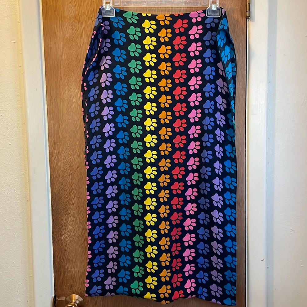 Greater Good Shop Where It Matters Paw Print Infinity Scarf Adorable!